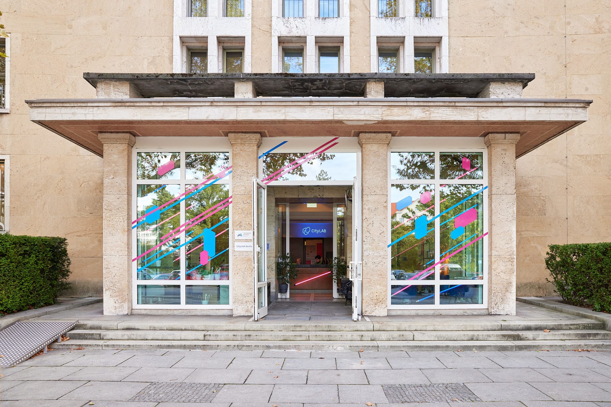 Eingang des City-Lab in Berlin