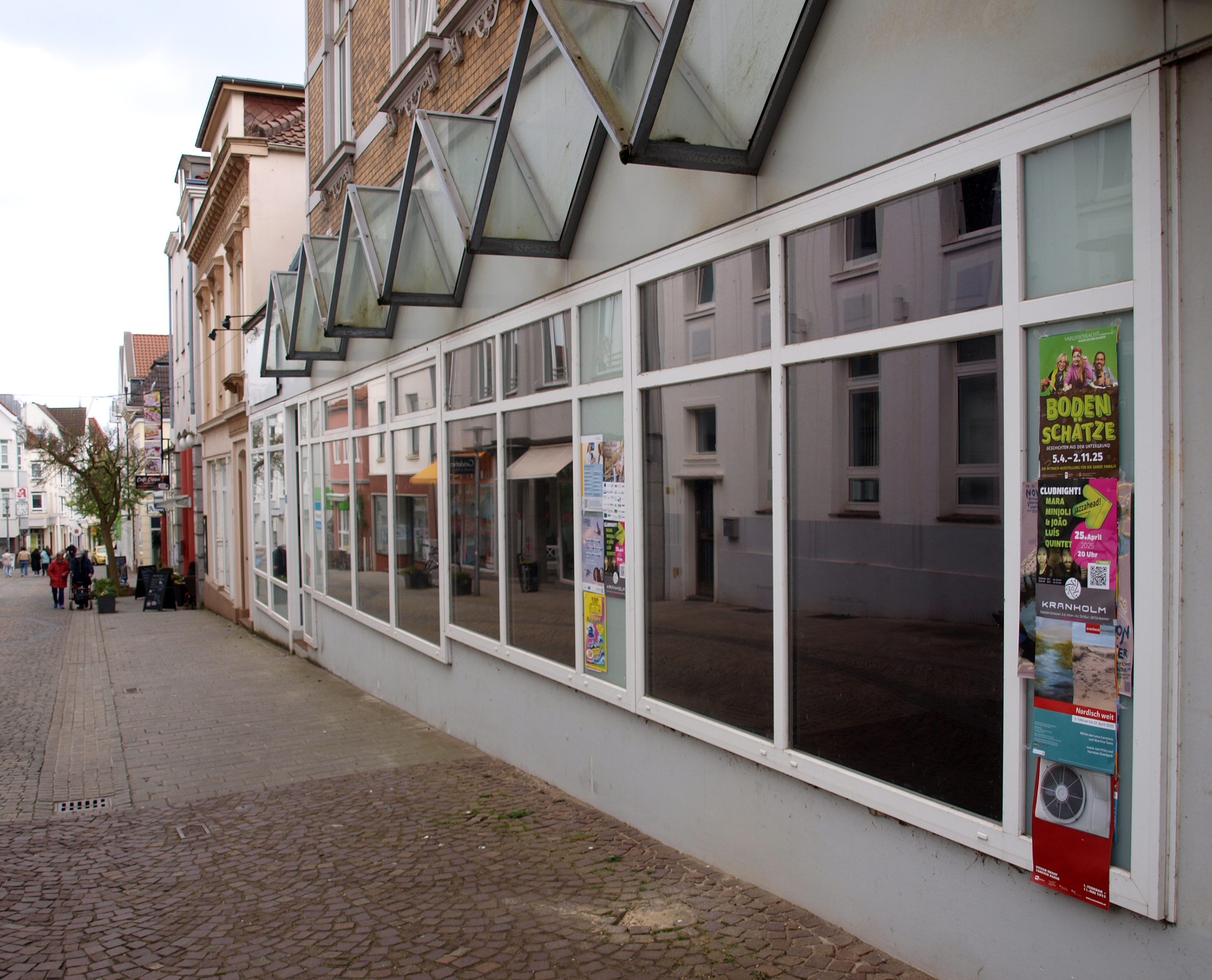 Glasfront eines Ladengeschäftes
