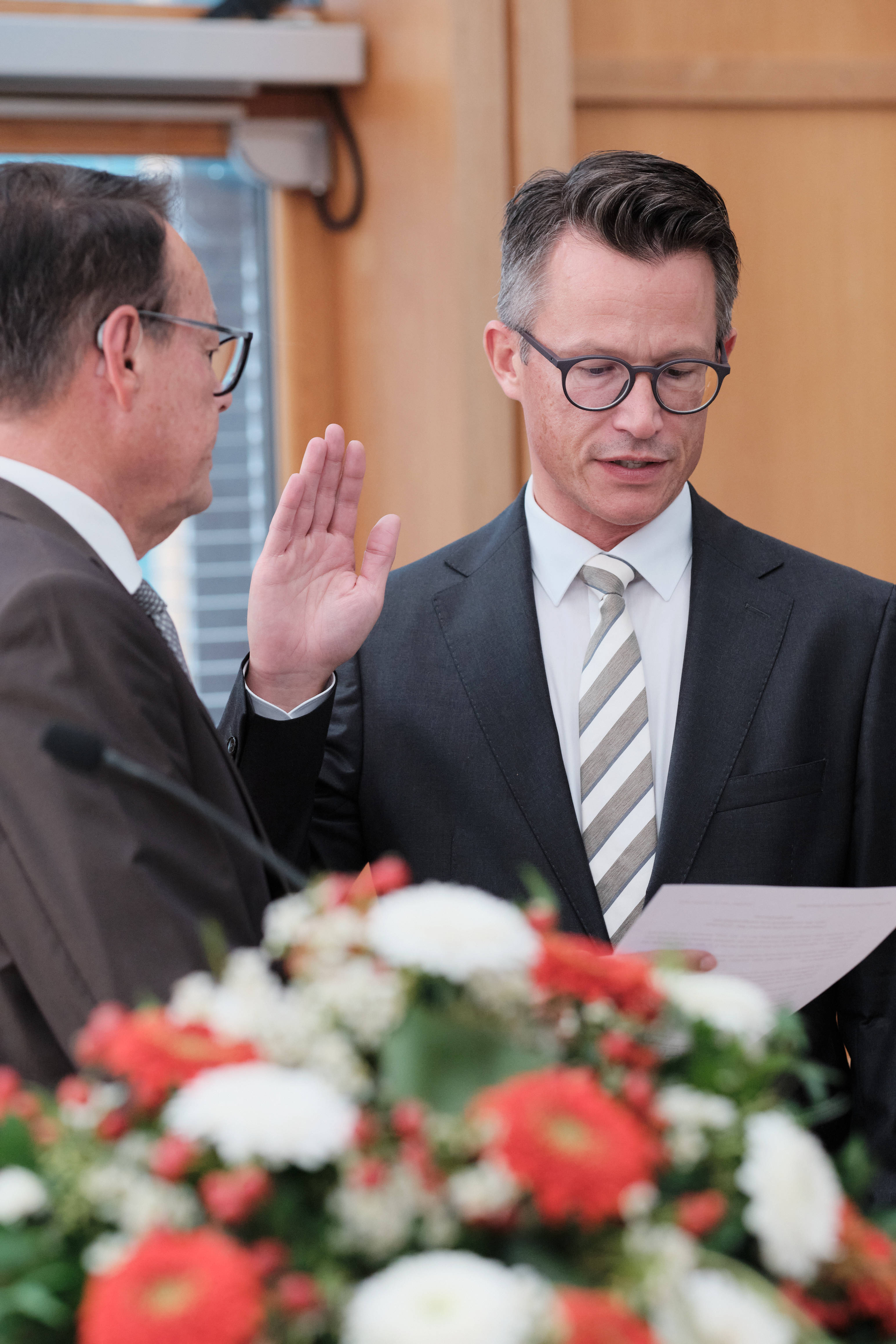 Am 8. Oktober wurde Tübingens neuer Landrat Hendrik Bednarz vereidigt.